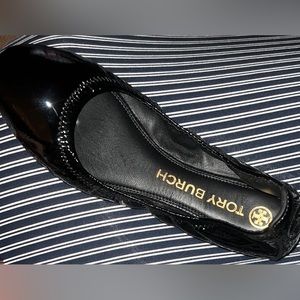 New Tory Burch Eddie Ballet Flat leather upper&lining brand new with box Size 8